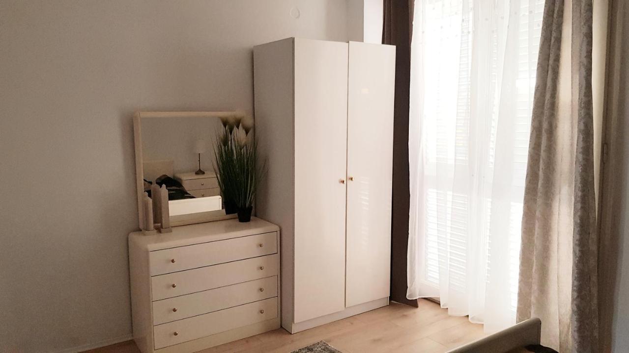 Holiday Apartment Nina , Zadar Old Town Экстерьер фото